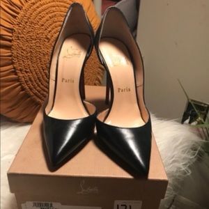 Black Christian Louboutin Iriza